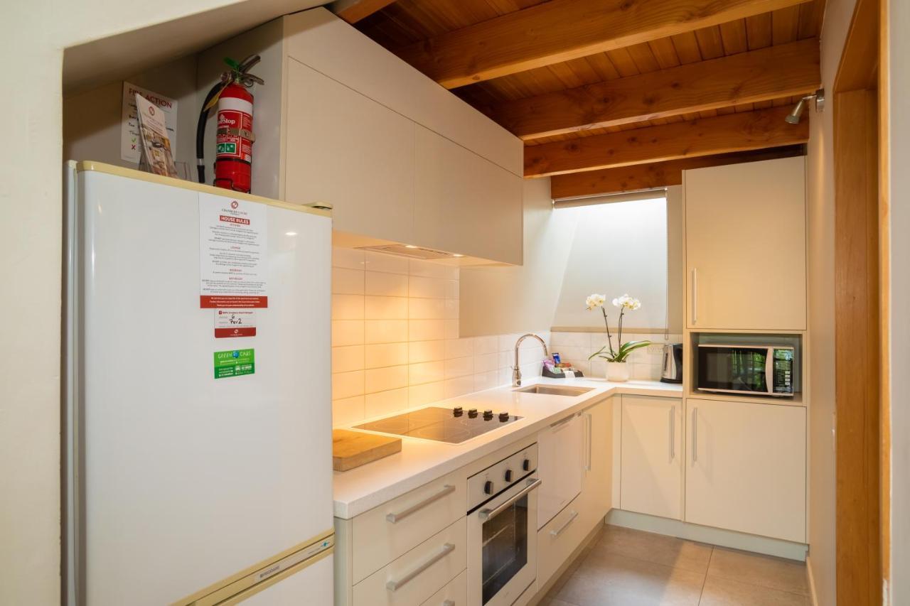 Cranbury Court Apartments Квінстаун Екстер'єр фото